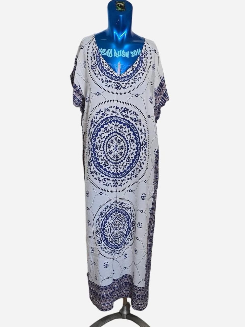 Cupshe White Maxi Dress with Blue Medallion Print
